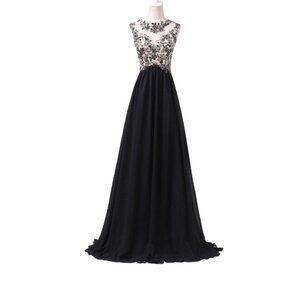 Elegant Black Sleeveless Prom Dress